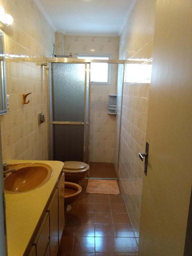 Apartamento Guaruja Praia Asturias E Praia Do Tombo Lejlighed Eksteriør billede
